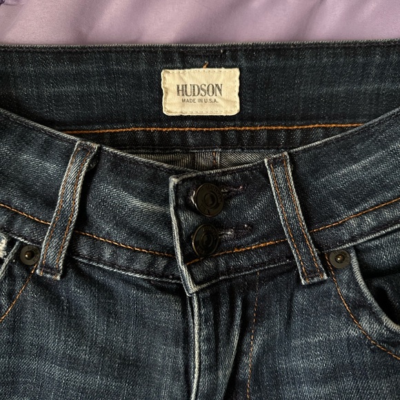 HUDSON Jeans | Beth Mid-Rise Baby Bootcut Jean - Picture 1 of 4